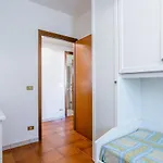Guesthost - Cozy With Balcony! Apartment Viareggio